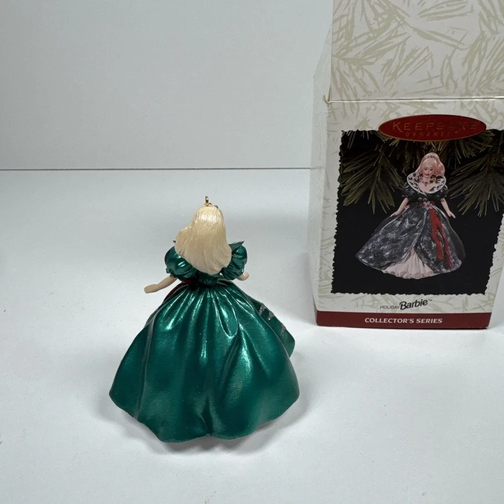 Vintage Hallmark Keepsake Ornament Holiday Barbie ~ 1995 Collectible